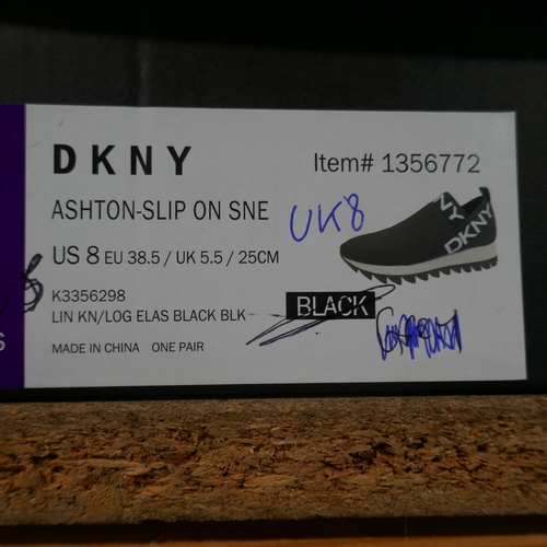 6287 - DKNY Ashton slip-on trainer in black UK size 8 (340-73888) *This lot is subject to Vat