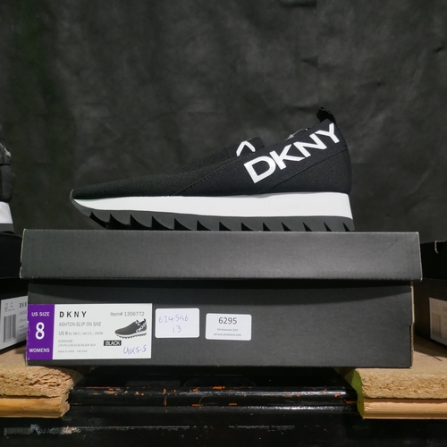 6295 - DKNY Ashton slip-on trainer in black UK size 5.5 (340-73888) *This lot is subject to Vat