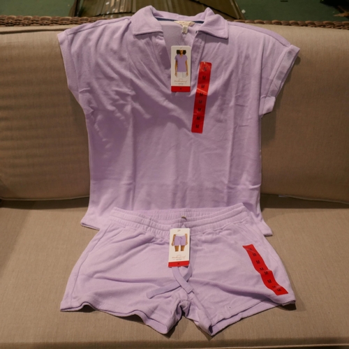 6310 - Weatherproof Vintage ladies lounge wear x 18 sets in purple. Comprising of polo shirt and shorts (4 ... 