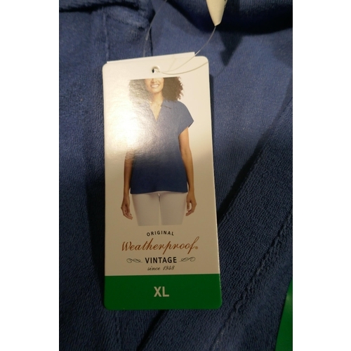 6024 - Weatherproof Vintage ladies lounge wear x 11 sets in blue. Comprising of polo shirt and shorts (3 me... 