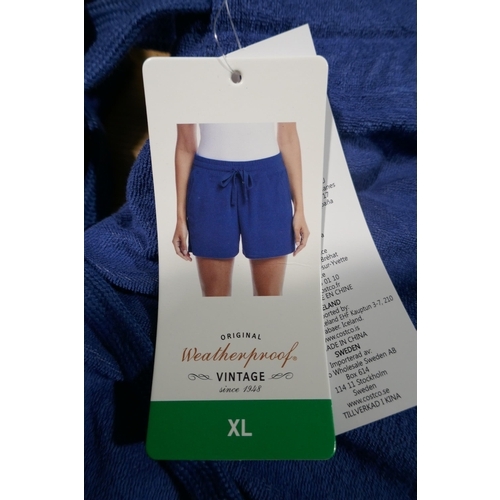 6024 - Weatherproof Vintage ladies lounge wear x 11 sets in blue. Comprising of polo shirt and shorts (3 me... 