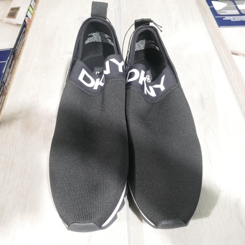 6288 - DKNY Ashton slip-on trainer in black UK size 8 (340-73888) *This lot is subject to Vat