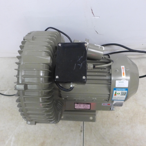 5020 - A Ring Blowers HB-2200A, 240v dust extractor motor