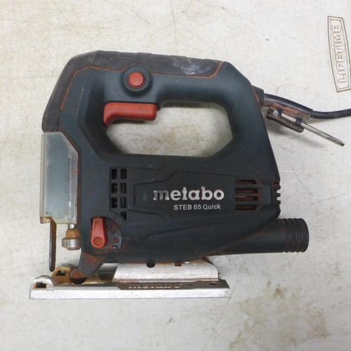 5030 - 3 110v power tools including a Skilsaw 5466, 190mm power saw a Metabo STEB65 jigsaw and a Makita 241... 