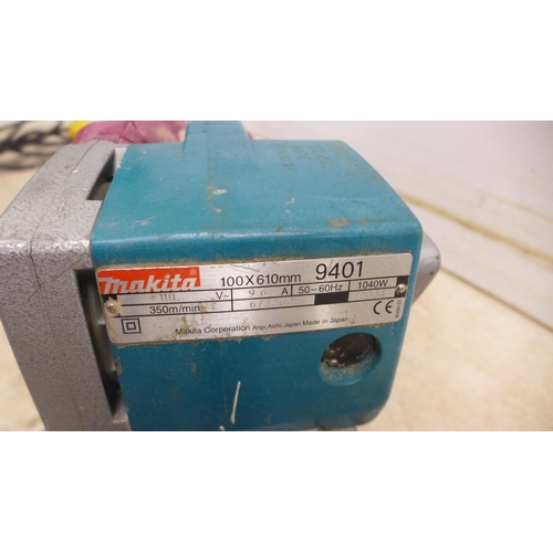 5031 - Four 110v power tools including Makita 9401 belt sander, a Makita electric planer, a Makita BO6030 o... 