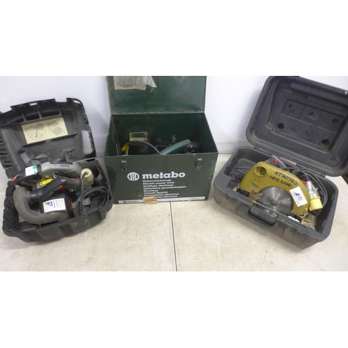 5035 - Three power tools including a Skilsaw Classic 66mm 110v circular saw, a Metabo 00882390 110v electri... 