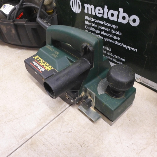 5035 - 3 power tools including a Skilsaw Classie 66mm 110v circular saw, a Metabo 00882390 110v electric pl... 