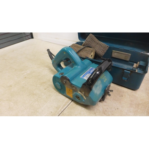 5036 - Three 110v power tools including a Makita 9741 wheel sander an ELU MOF96E 110v router and a Bosch GG... 