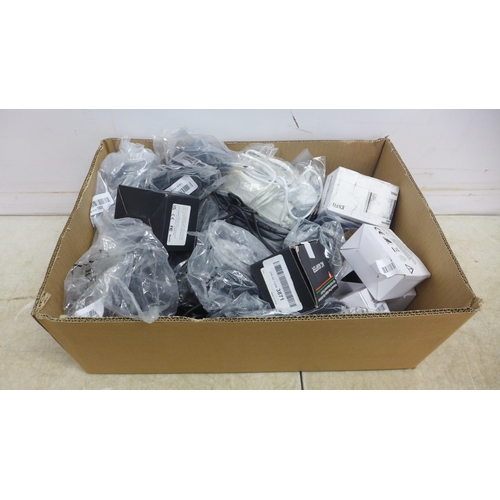 5056 - A box of approximately 20 various AC adapters