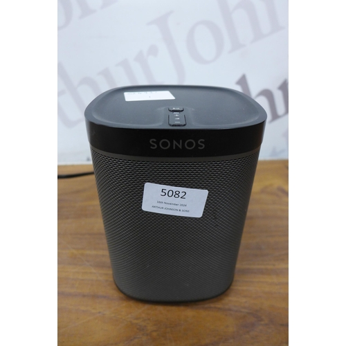 5082 - A Sonos Play:1 Speaker