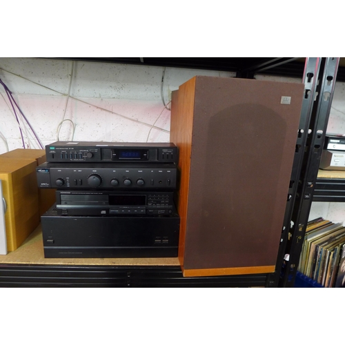 5087 - A Sherwood AM-8500B power amp, an Alpha 5 Plus amplifier, a Kenwood DP520 CD player and a Sansui AT-... 