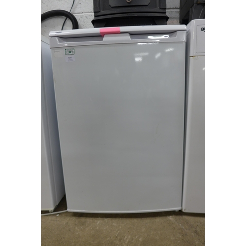 5109 - A Beko FXF5033W freestanding 3 drawer under counter freezer