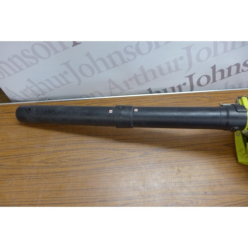 5138 - A Ryobi RBV26B petrol leaf blower