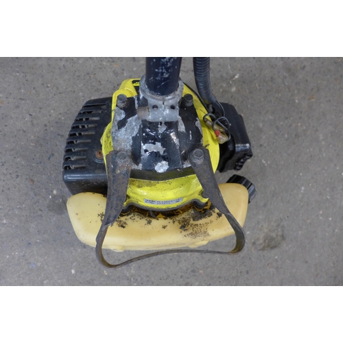 5142 - A John Deere TL43PFD-T8J petrol grass strimmer