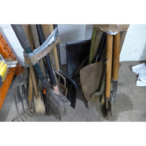 5151 - Two bundles of garden tools including rakes, hoes, shovels, spades, brushes, forks etc.