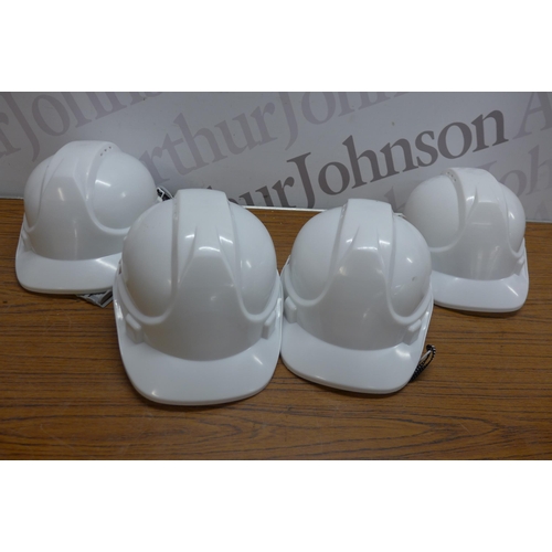 5154 - Four unused hard hats and a boxed Pegasus cleaning mop bucket with cosmetic damage