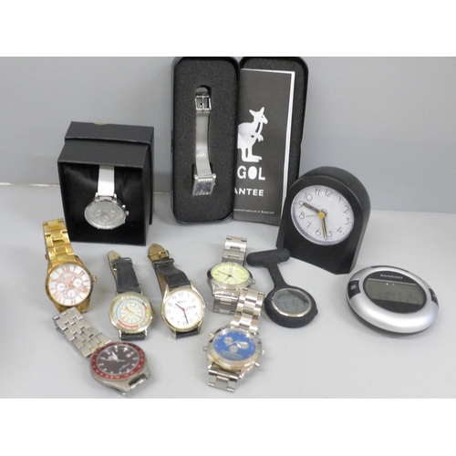 2047 - A collection of watches and two desk clocks