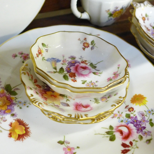 2060 - A collection of Royal Crown Derby Posies including lidded pots, vases, dishes, etc. (29) **PLEASE NO... 