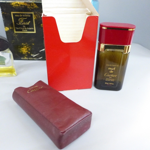 2091 - Eight perfumes including Bvlgari, Versace, Must de Cartier