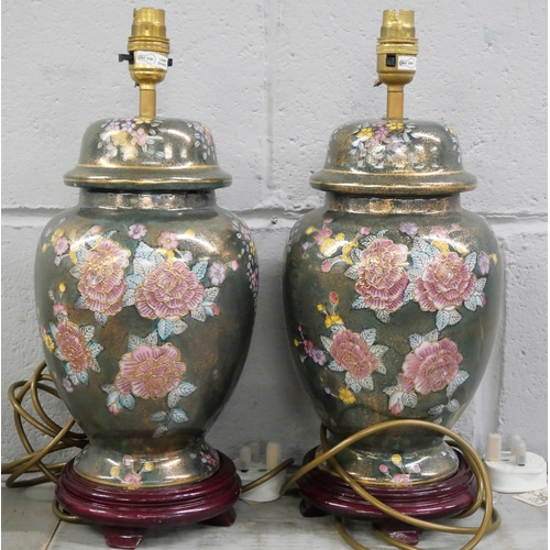 2290 - A pair of decorative oriental style table lamps **PLEASE NOTE THIS LOT IS NOT ELIGIBLE FOR IN-HOUSE ... 