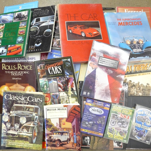 2309 - A large box of motoring books **PLEASE NOTE THIS LOT IS NOT ELIGIBLE FOR IN-HOUSE POSTING AND PACKIN... 