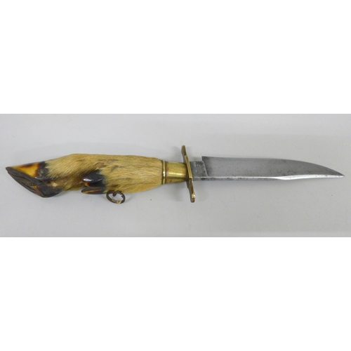 2331 - A William Rogers 'I Cut My Way' hunting knife, no scabbard