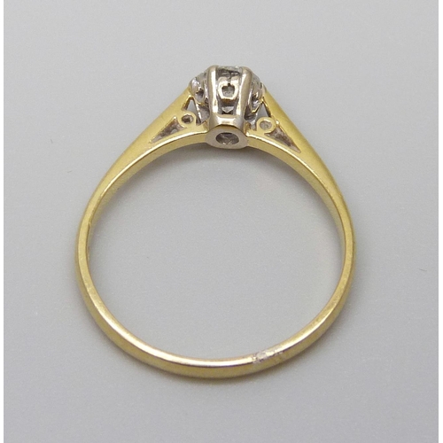 7007 - An 18ct gold and diamond ring, 0.5 carat weight, 2.5g, Q