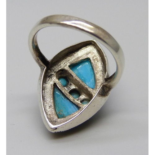 7008 - A silver, marcasite and turquoise colour ring, N/O