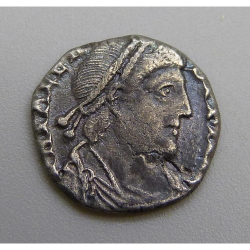 7238 - Coins; Valens (364-378AD) silver Siliqua, Valens pearl diademed draped bust, Reverse: Roma holding v... 