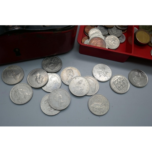 7253 - A collection of British and foreign coins