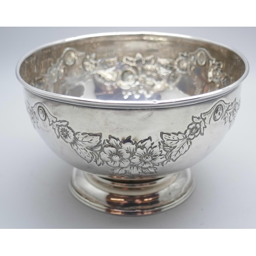 7282 - A silver bowl, Birmingham 1904, 109g, 12.5cm