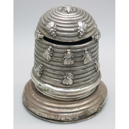 7283 - A German silver bee hive money box, 83g, 8.5cm