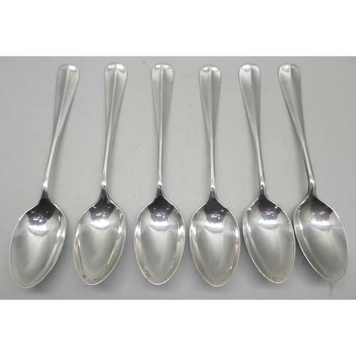 7294 - A set of six silver coffee spoons, 47g