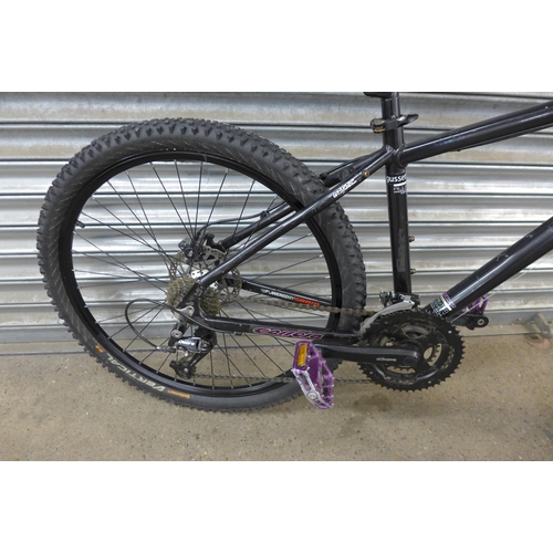 5128A - A Carrera Karken hardtail mountain bike with Deore gear set and twin disk brakes  *Police repossessi... 