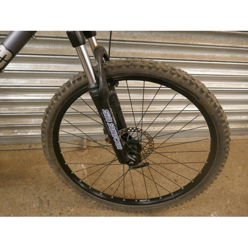 5129C - A Diamondback S30 full suspension twin disk mountain bike  * Police repossession