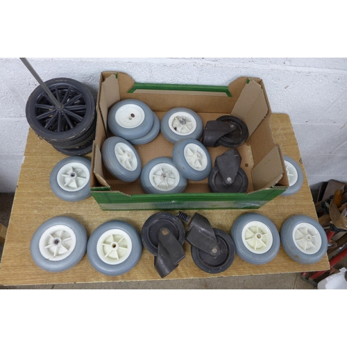 5281 - A quantity of various wheels