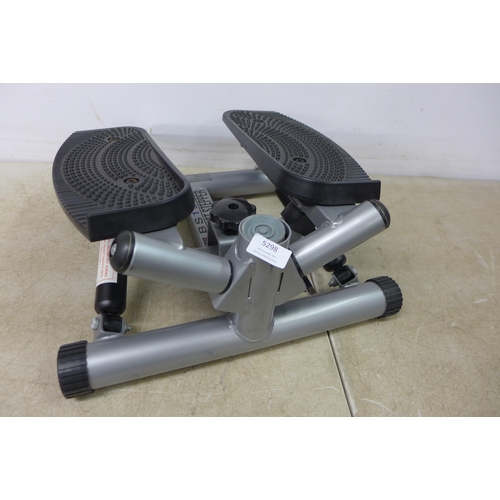 5298 - A body sculpture BS1370 twist stepper