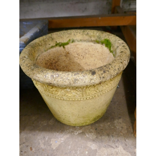 5147 - Five assorted concrete/stone effect plant pots