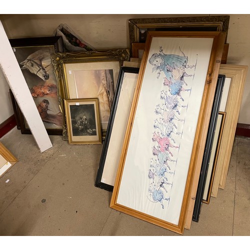 449 - A large quantity of prints and pictures