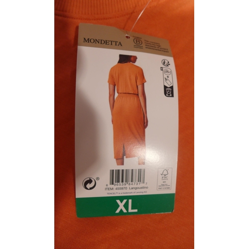 6250 - Mondetta dresses with elasticated waist x 10 in Orange. Various sizes with tags (338-22) *This lot i... 