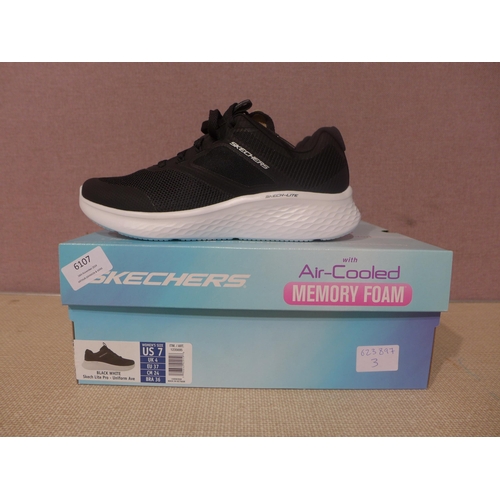 6107 - Skechers Lite Pro with Air-cooled memory foam trainer in black, UK Size 4 (338-3) *This lot is subje... 