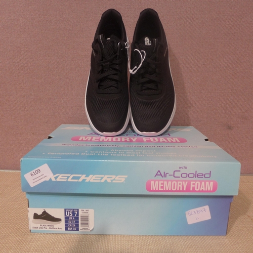 6109 - Skechers Lite Pro with Air-cooled memory foam trainer in black, UK Size 4 (338-11) *This lot is subj... 