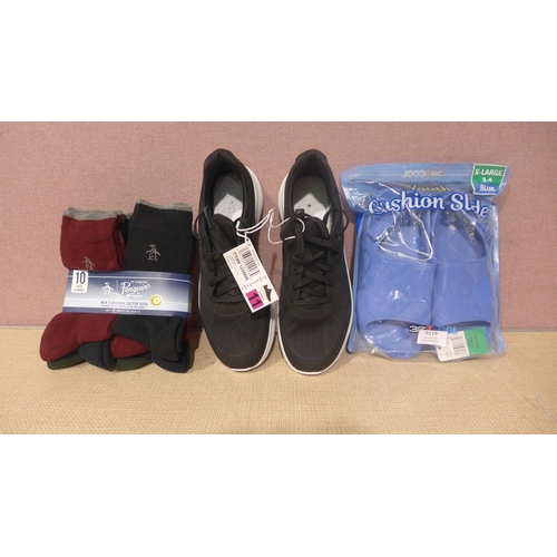 6119 - Skechers black/white trainers UK size 8 (no inner soles) Penguin socks pack of 10 and 32 Degrees Cus... 