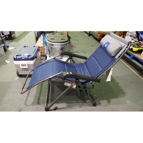 6259 - Zero Gravity Lounger  (341-87) *This lot is subject to Vat