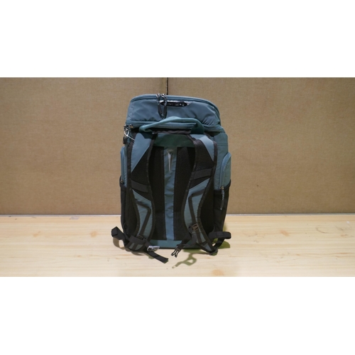 6278 - Titan Cooler Backpack (With ice packs) (341-447) *This lot is subject to Vat