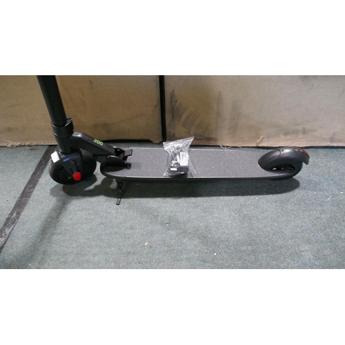 6024 - Life 200 Black electric scooter with charger