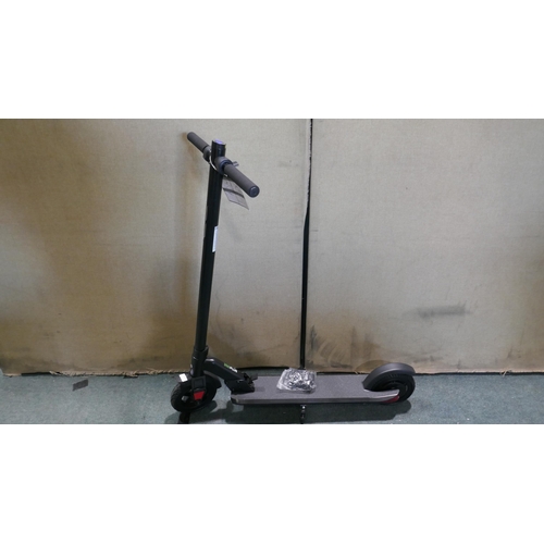 6026 - Life 350 Plus electric scooter with charger