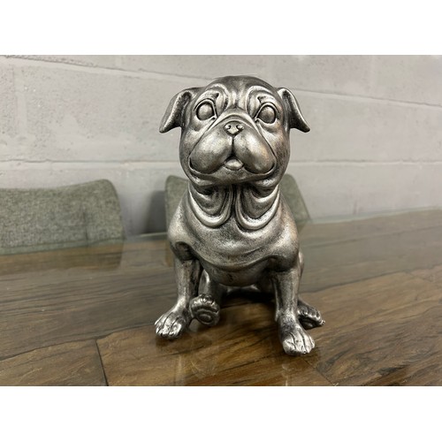 3084 - A silver decorative pug ornament