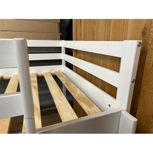 3188 - A White Letto bunk bed *This lot is subject to Vat