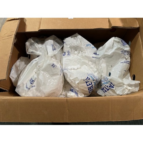 6257 - Large quantity of Tablet Salt   (341-294-305) *This lot is subject to Vat